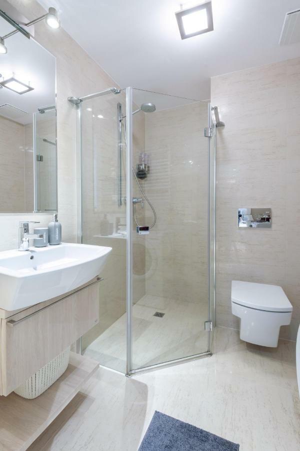 Kopernika8 Miro Apartment With Balcony And Ac Красков Екстериор снимка